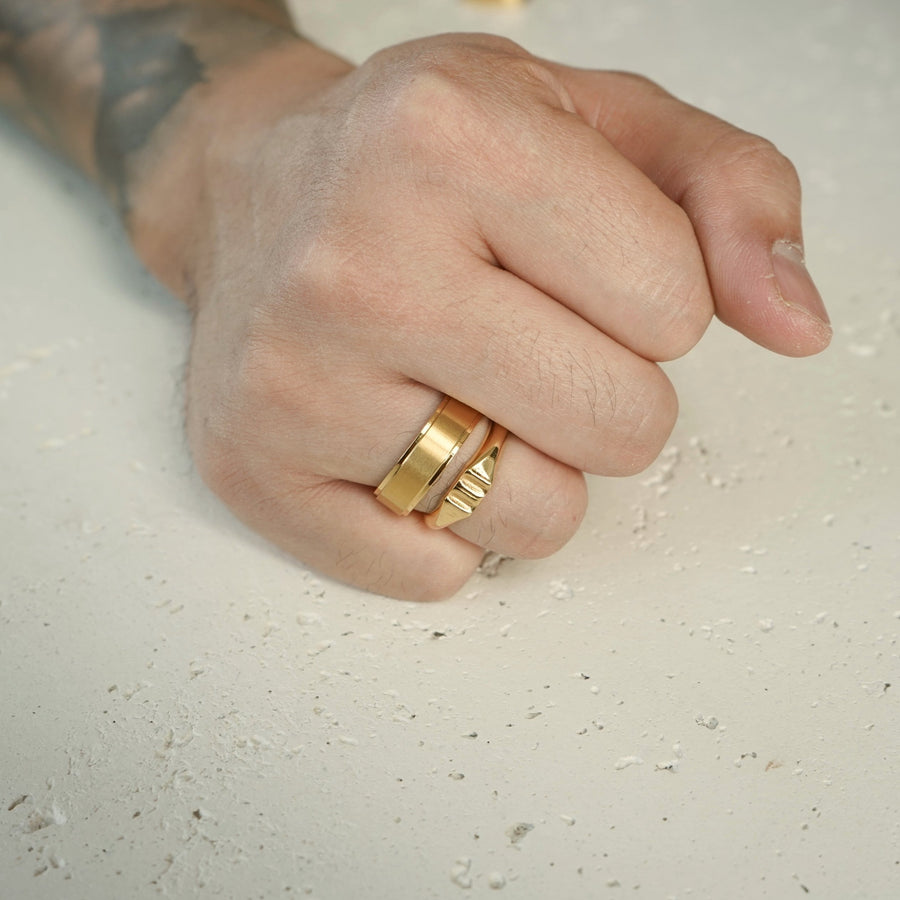 The Band Ring (Gold)