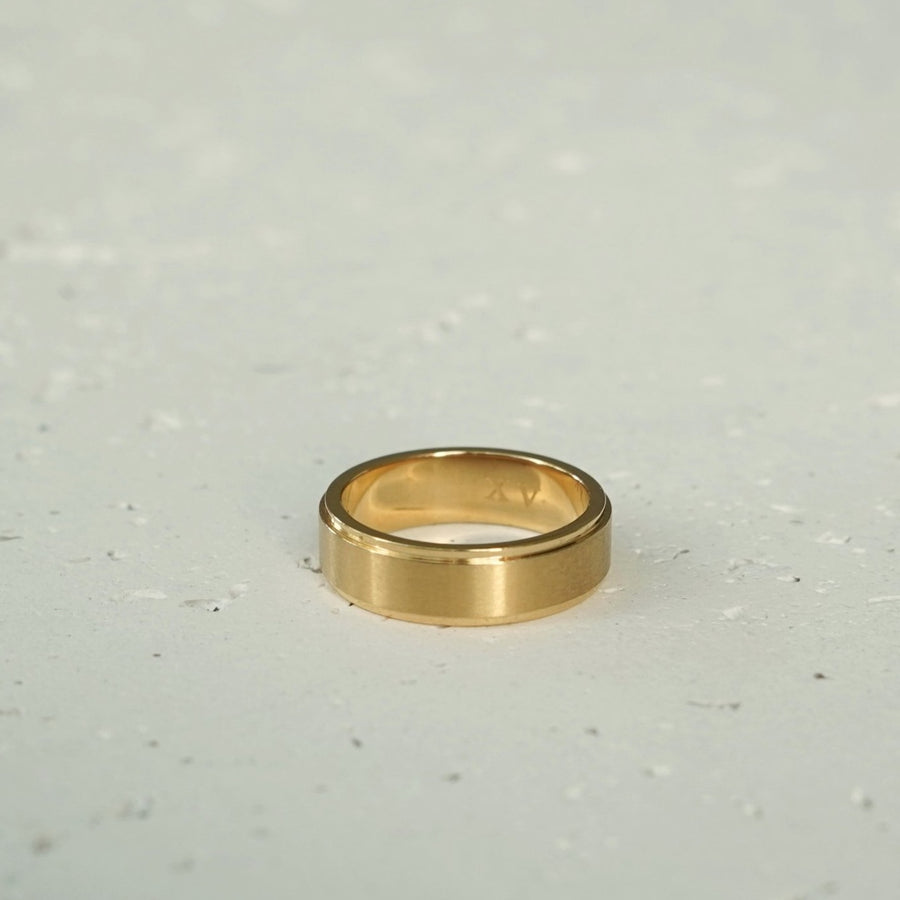 The Band Ring (Gold)