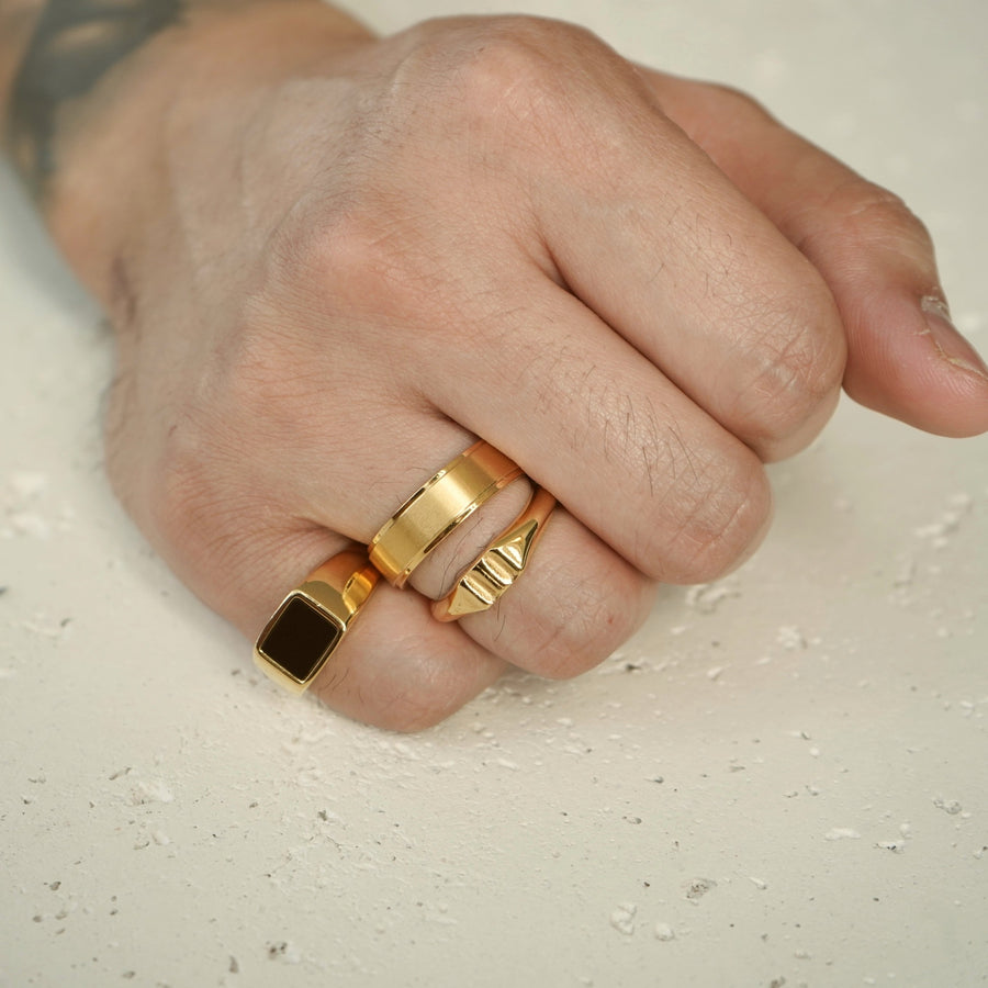 Accent Band Ring (Gold)